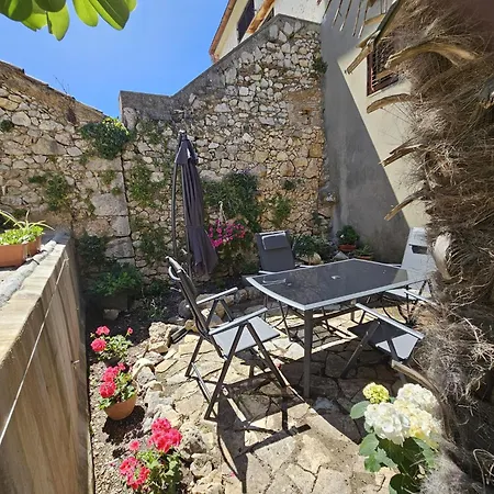 Forever Oasis Vrbnik  Exterior photo